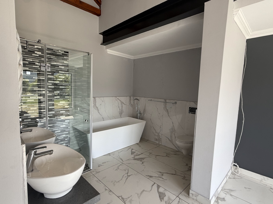 3 Bedroom Property for Sale in The Islands Estates North West